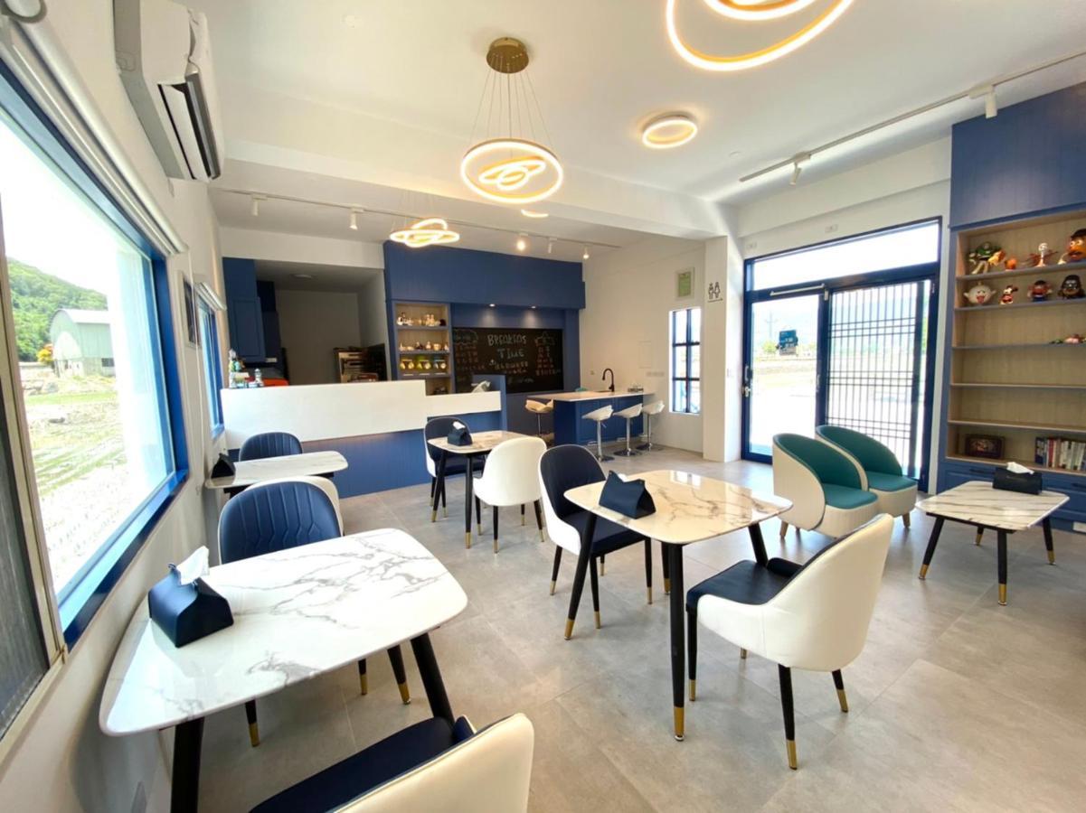 Blue And White Style Holiday B&B Guanshan Buitenkant foto