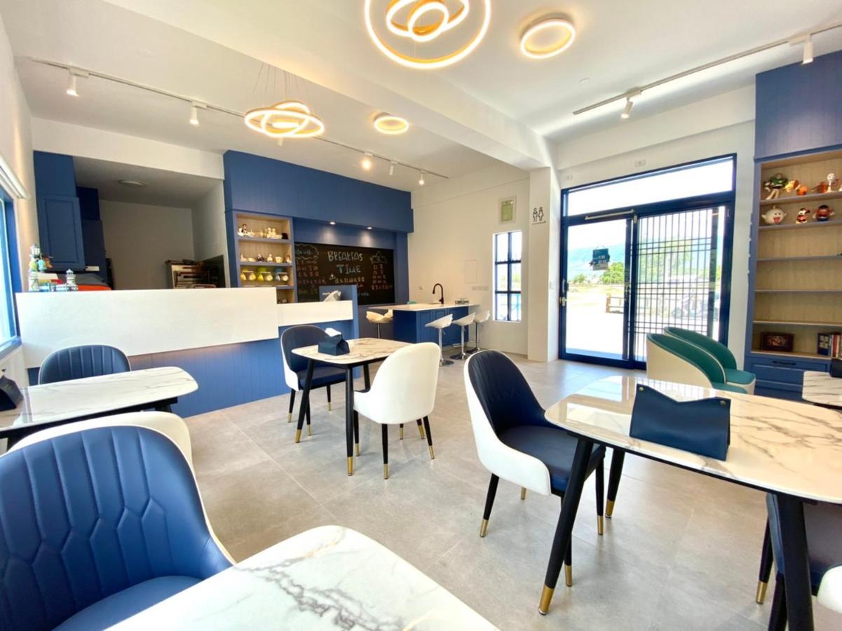 Blue And White Style Holiday B&B Guanshan Buitenkant foto