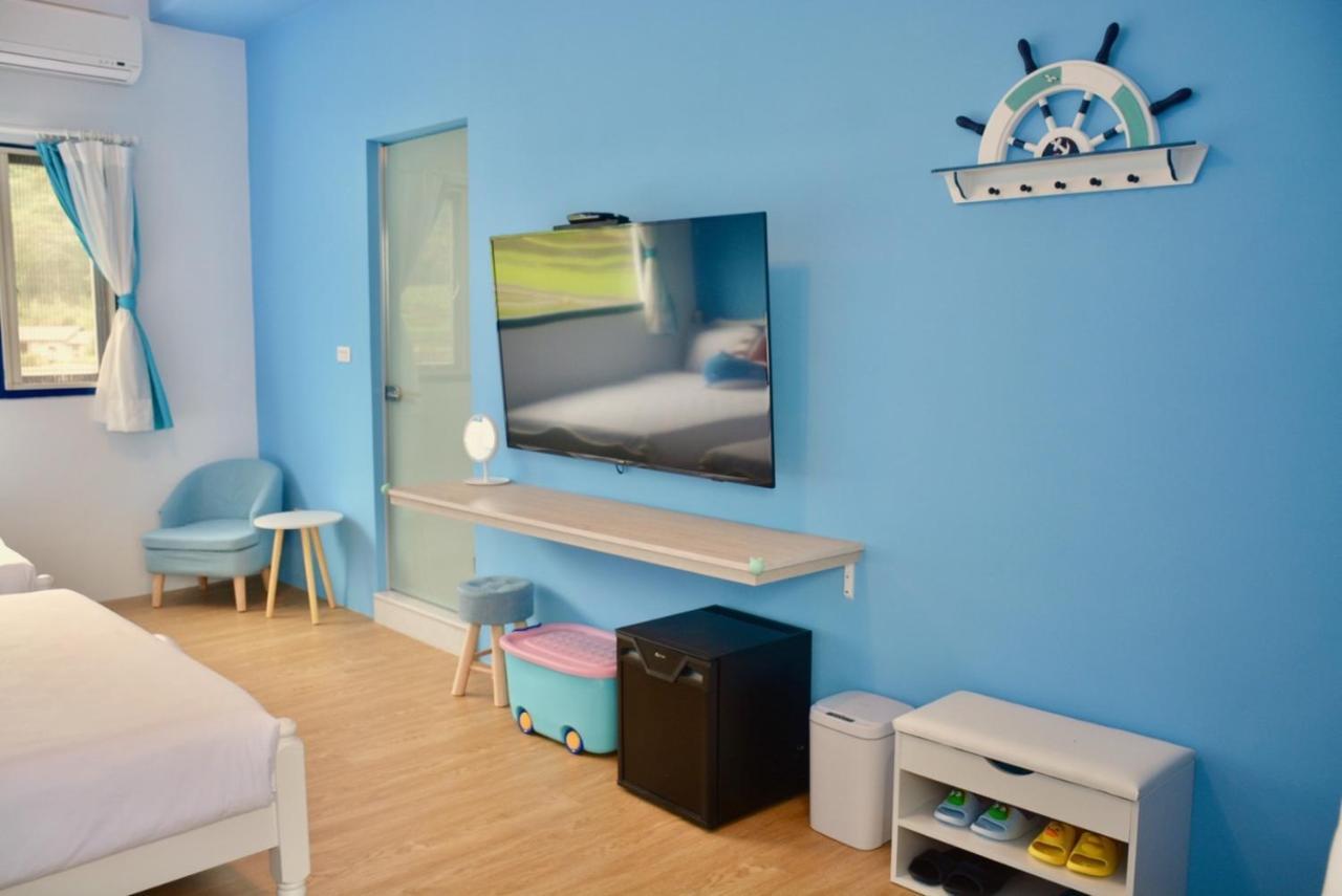 Blue And White Style Holiday B&B Guanshan Buitenkant foto